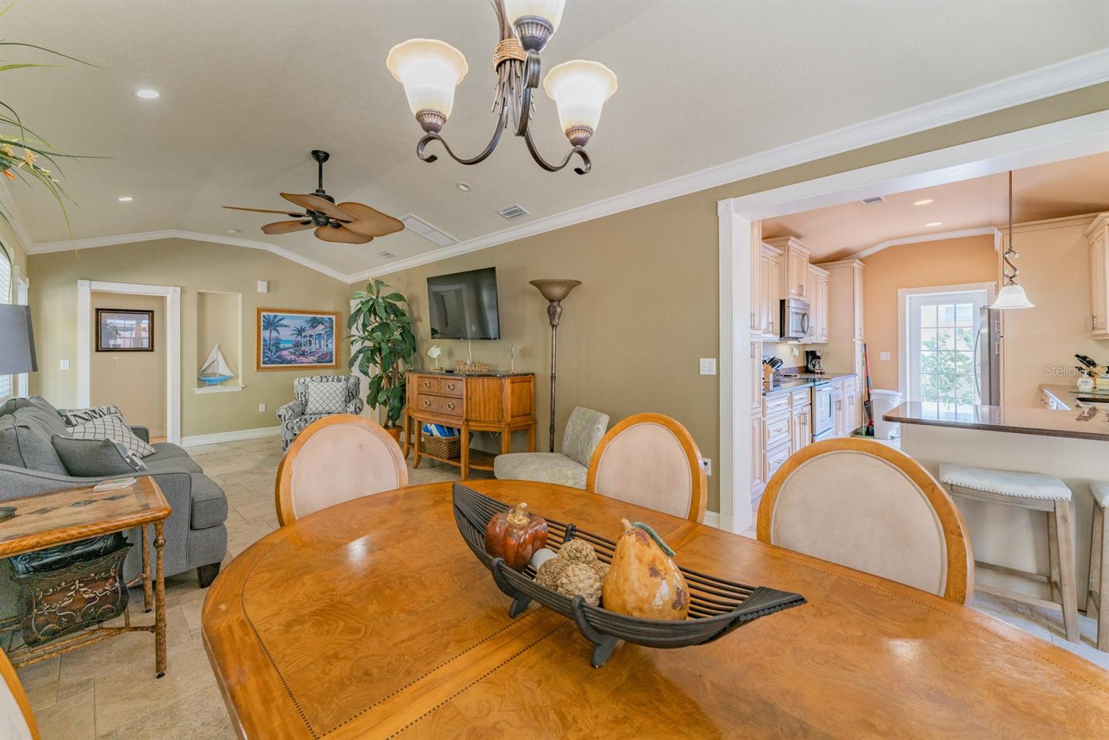 201 54th St Property Photo 56