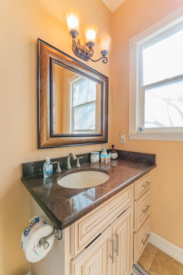 201 54th St Property Photo 65