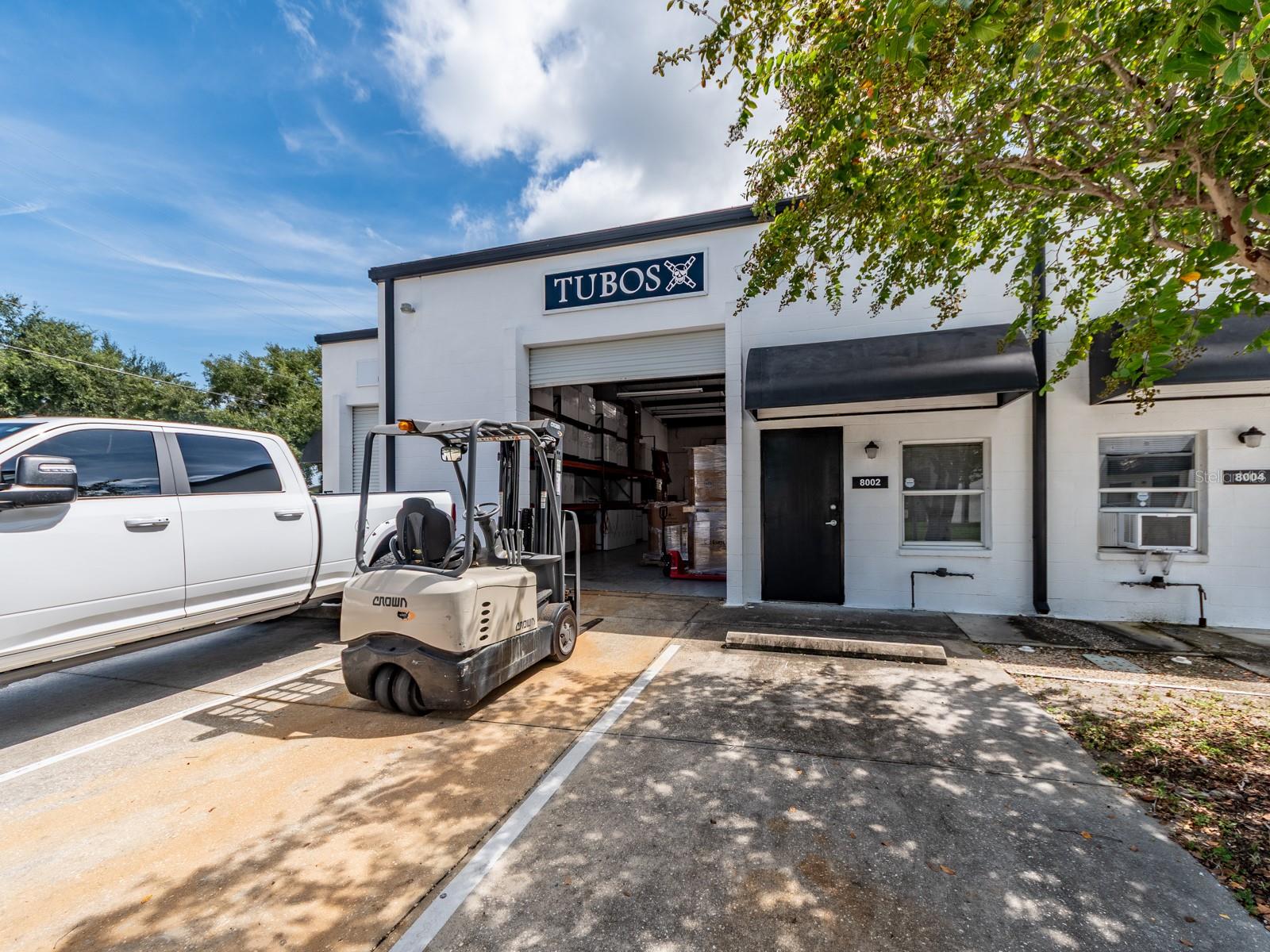 TB8480832 Property Photo 9