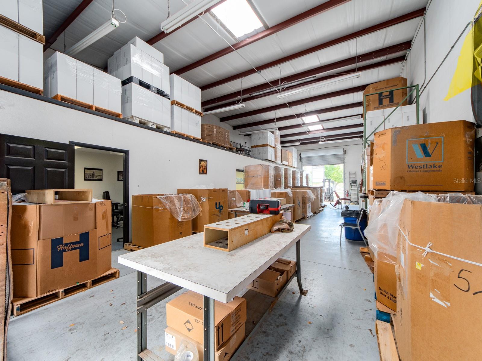 TB8480832 Property Photo 13