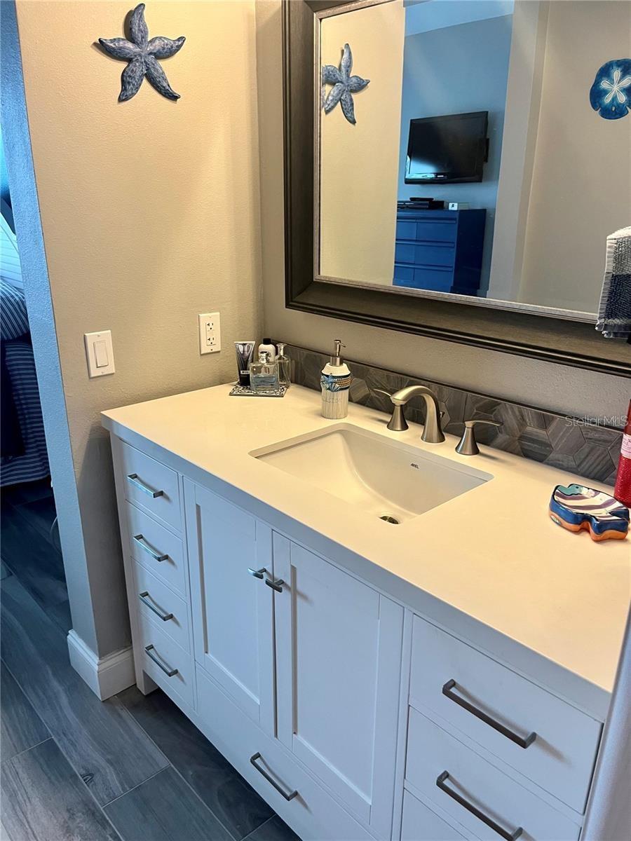 7932 Sailboat Key Blvd S #504 Property Photo 8