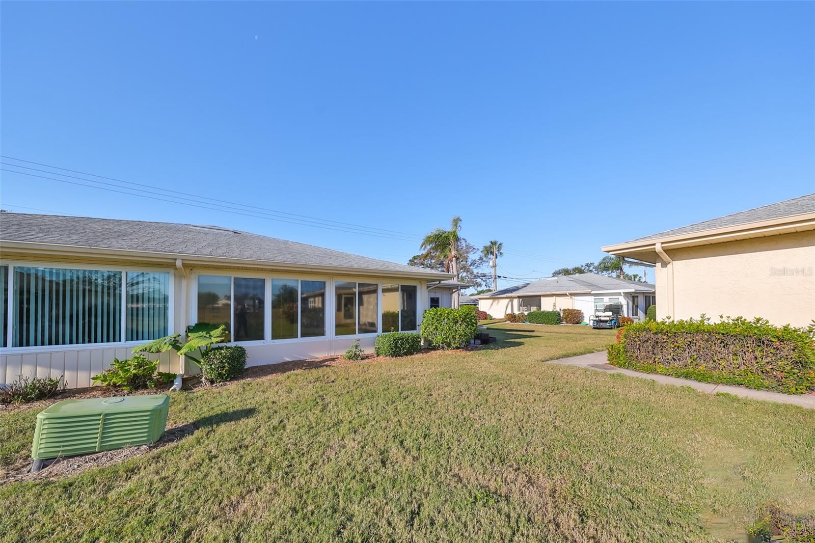 1901 Canterbury Ln #19 Property Photo 4