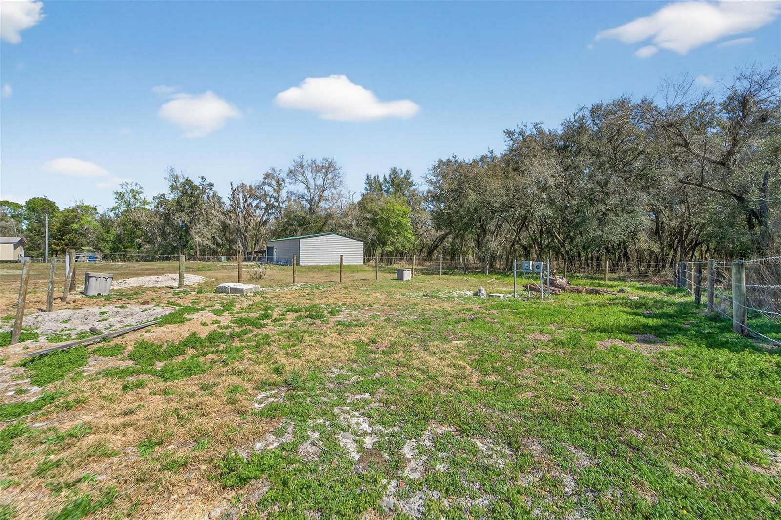 35238 Manuel St Property Photo 57