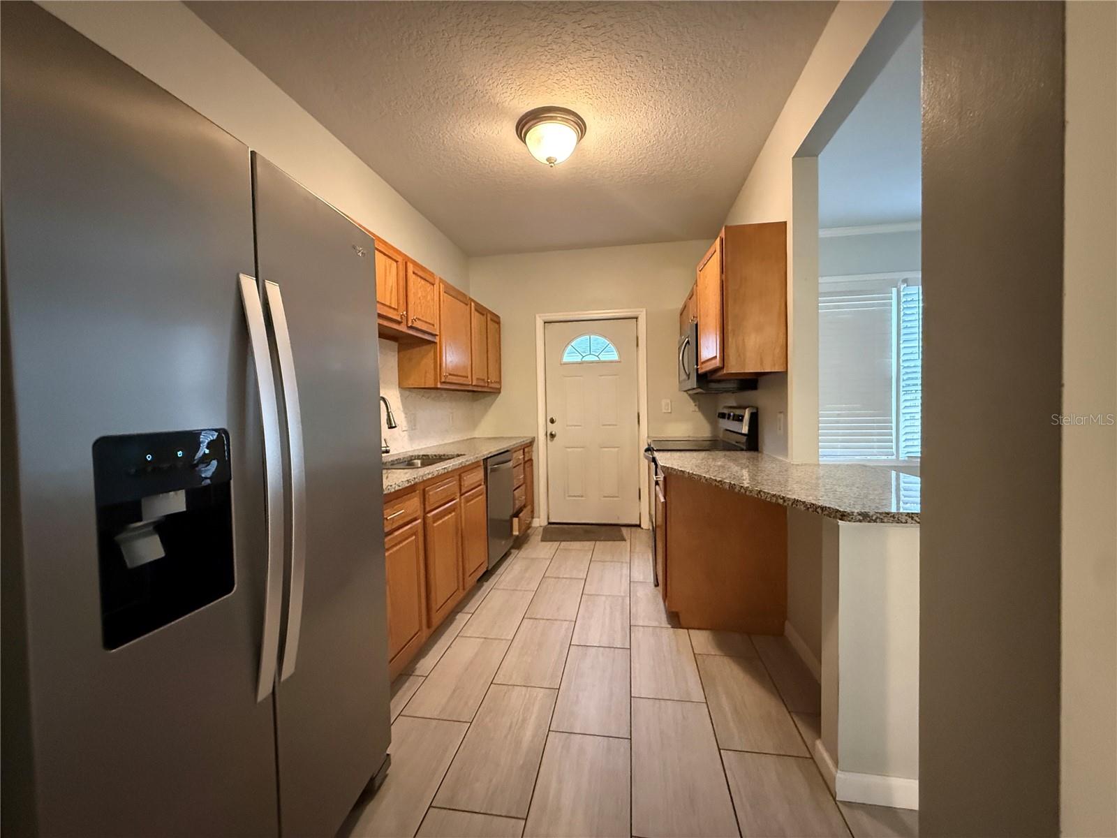 325 W Jean St Property Photo 2
