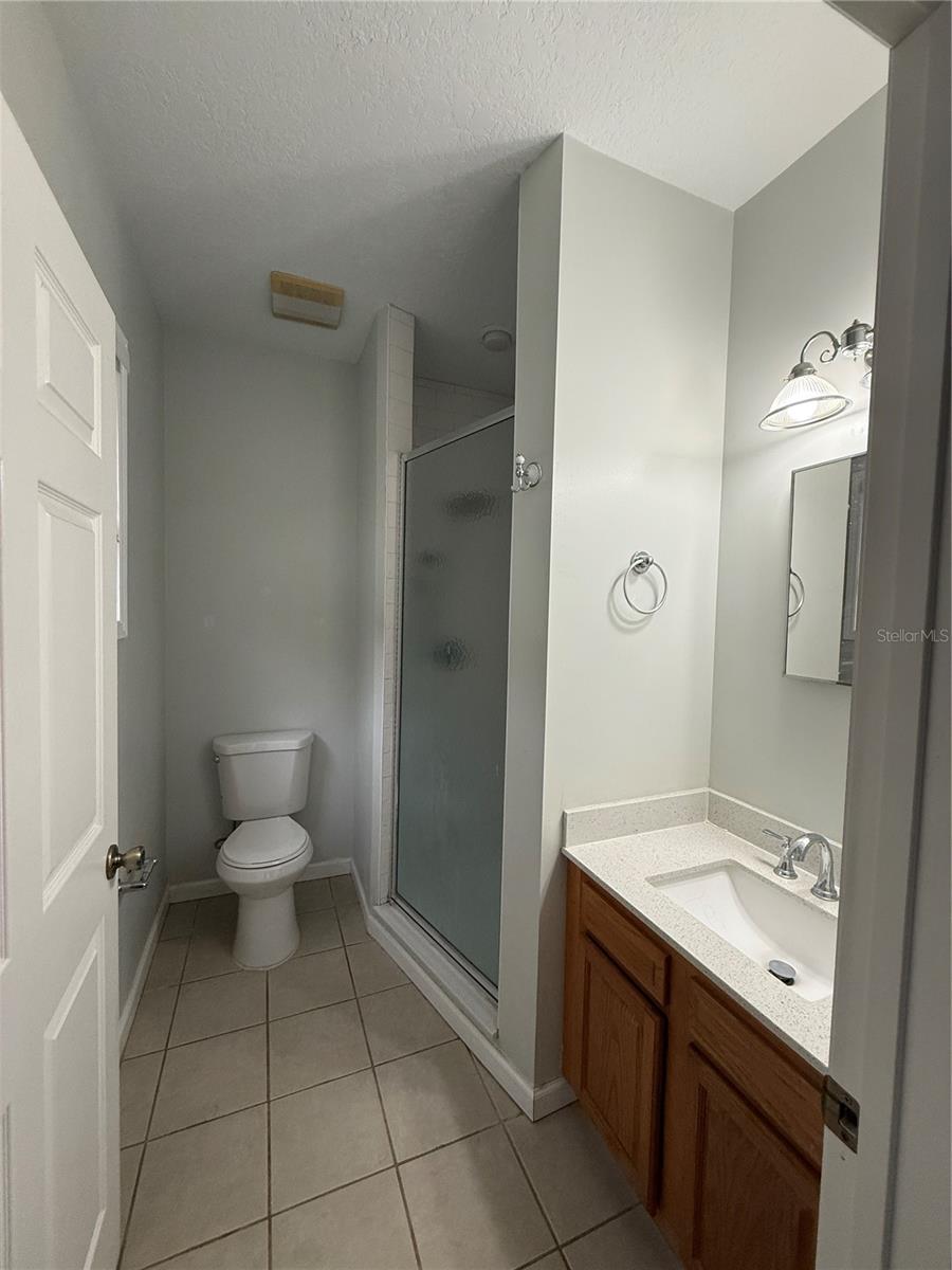 325 W Jean St Property Photo 5