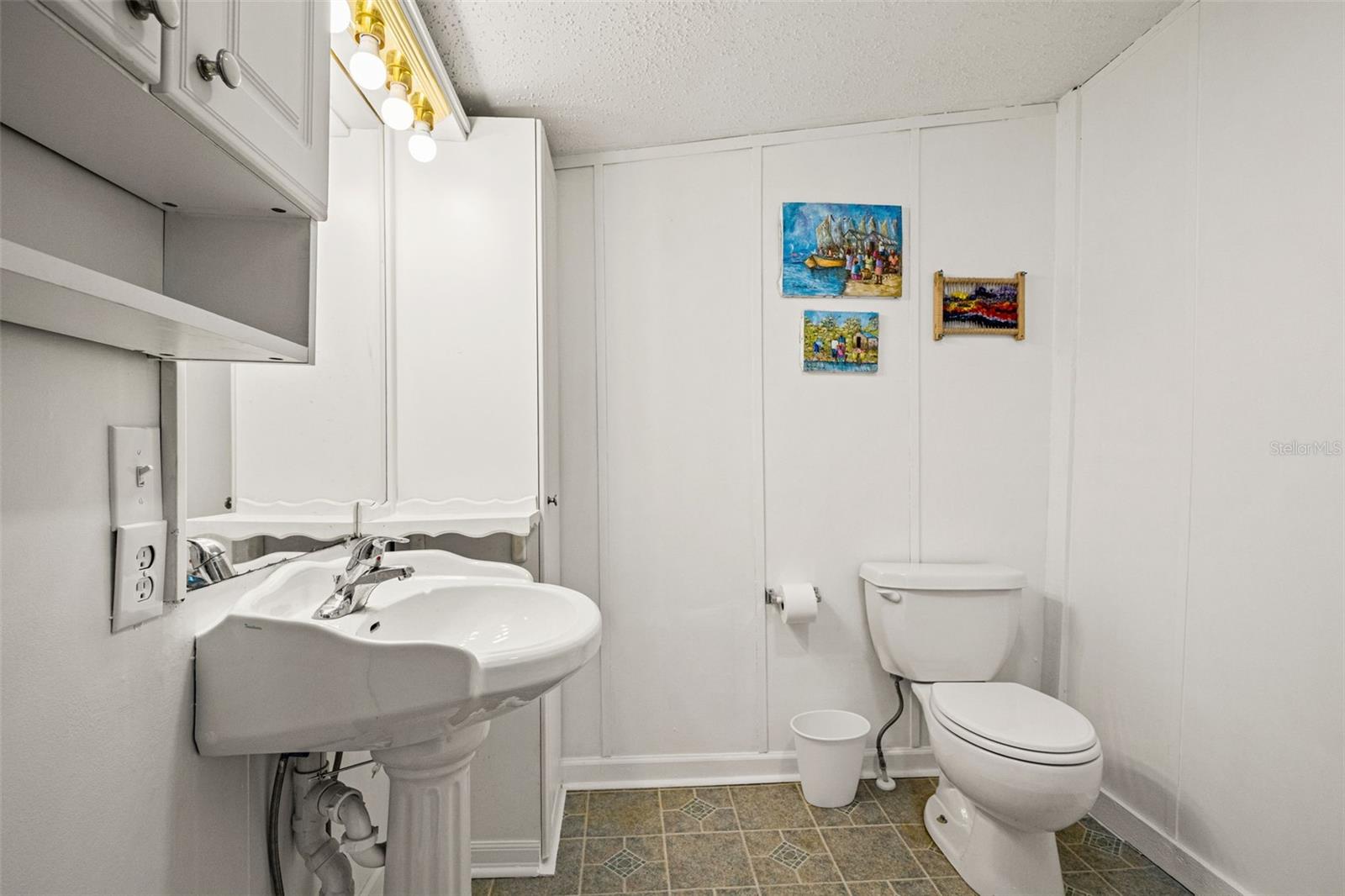 1524 Indian Bay Rd Property Photo 24