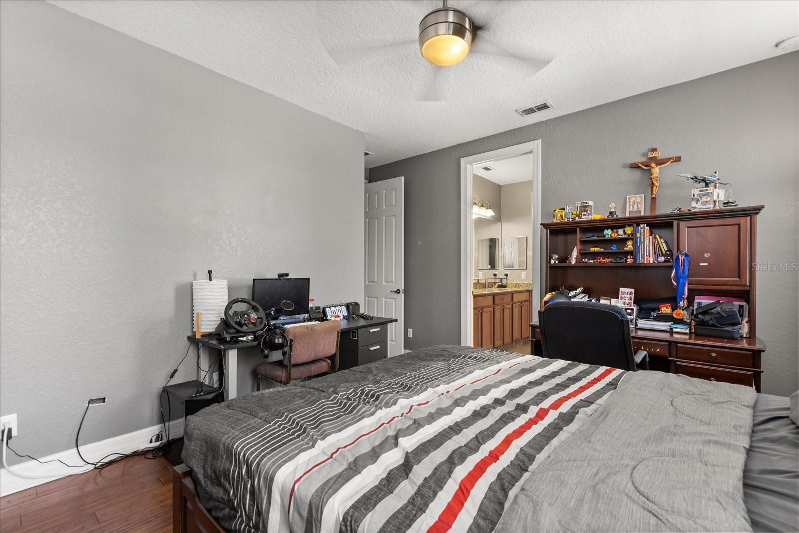 2450 Dahlgren Way Property Photo 44