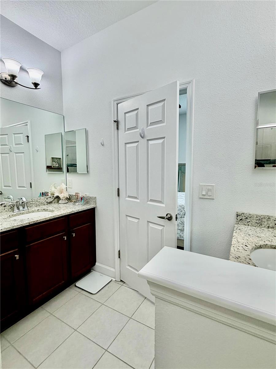 5824 Circa Fishhawk Blvd Property Photo 17
