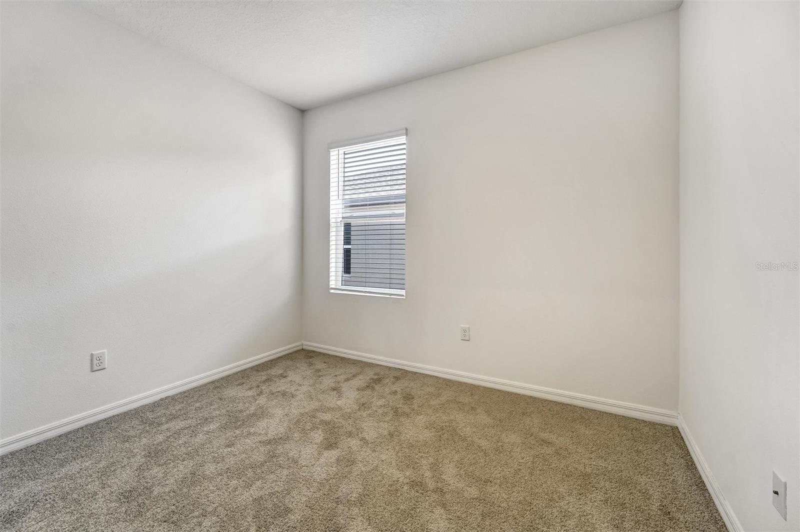 6785 Branham Mill Ct Property Photo 15