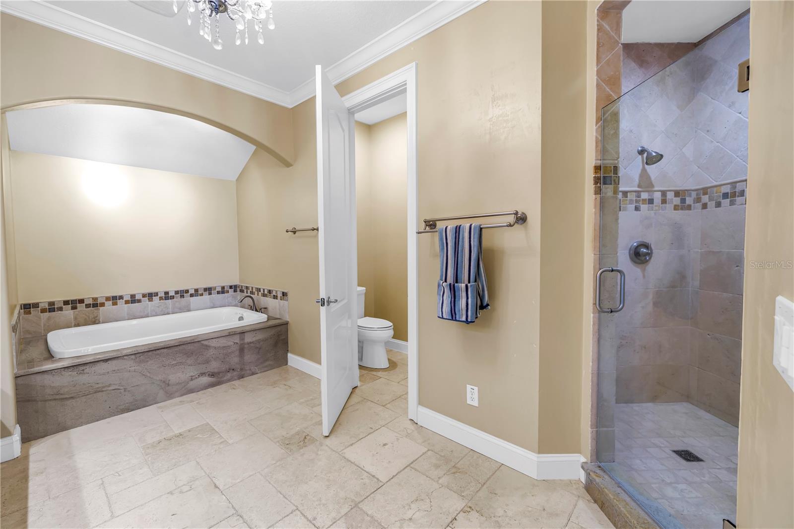 14365 Eagle Pointe Dr Property Photo 31