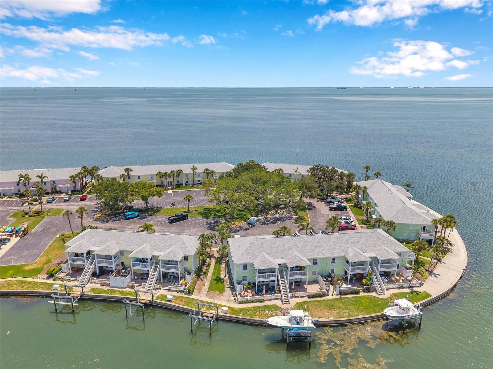 0 #114ss Coquina Key Dr Se #114ss Property Photo 7
