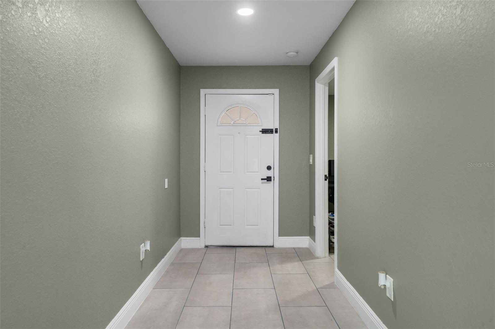 5106 Pacific Ave Property Photo 4