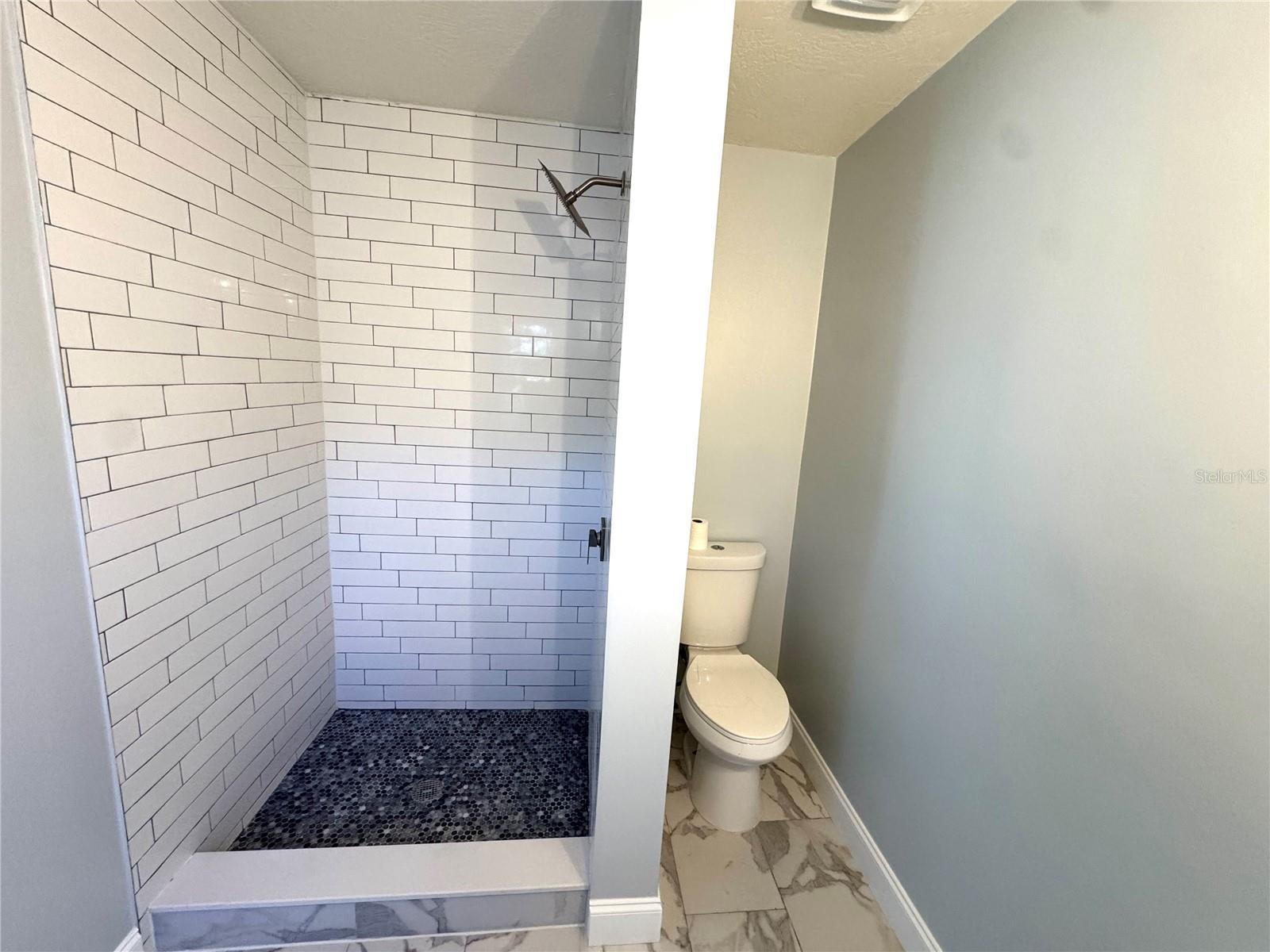 4518 Helena St Ne Property Photo 27