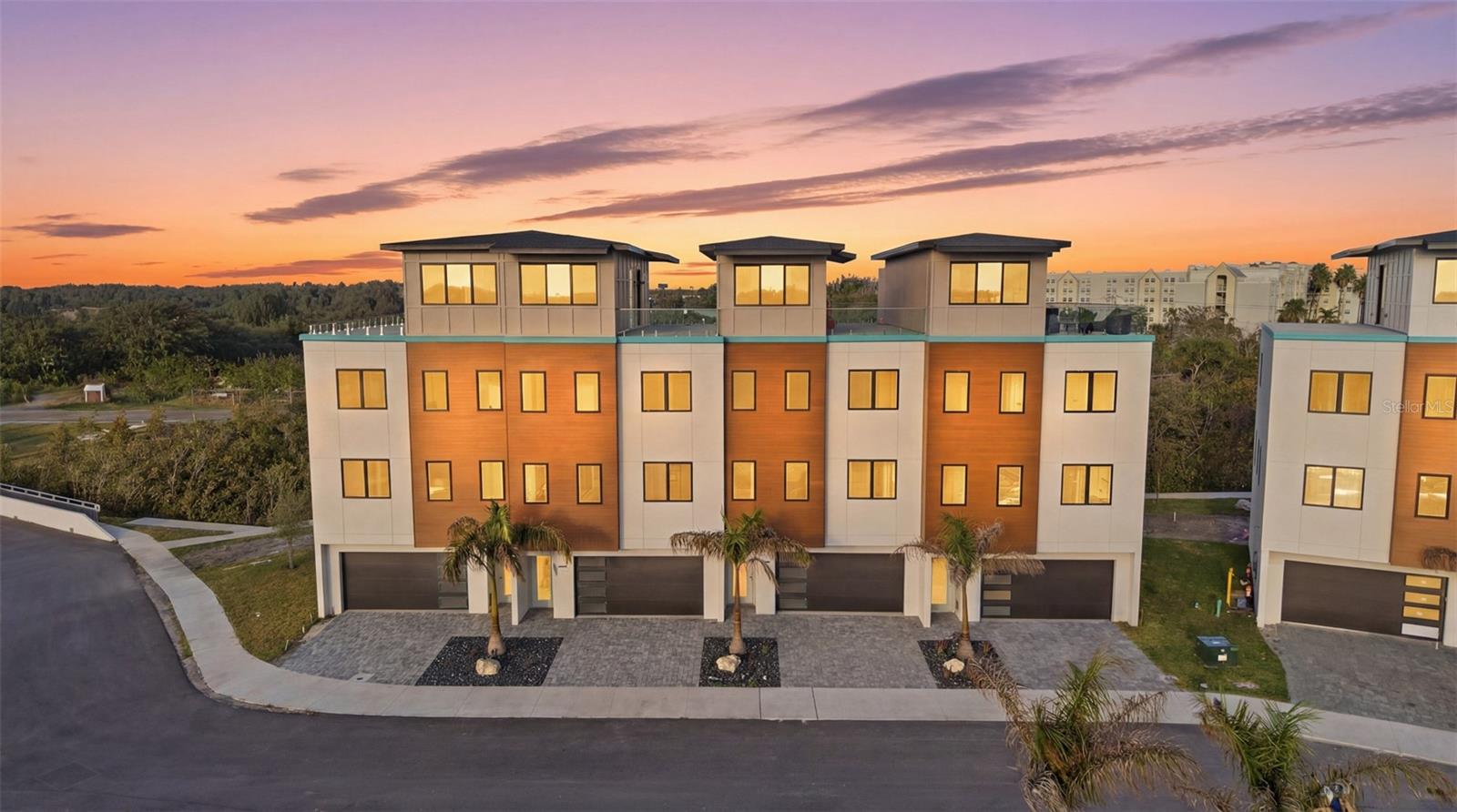 5956 Aqua Reserve Blvd Property Photo 1