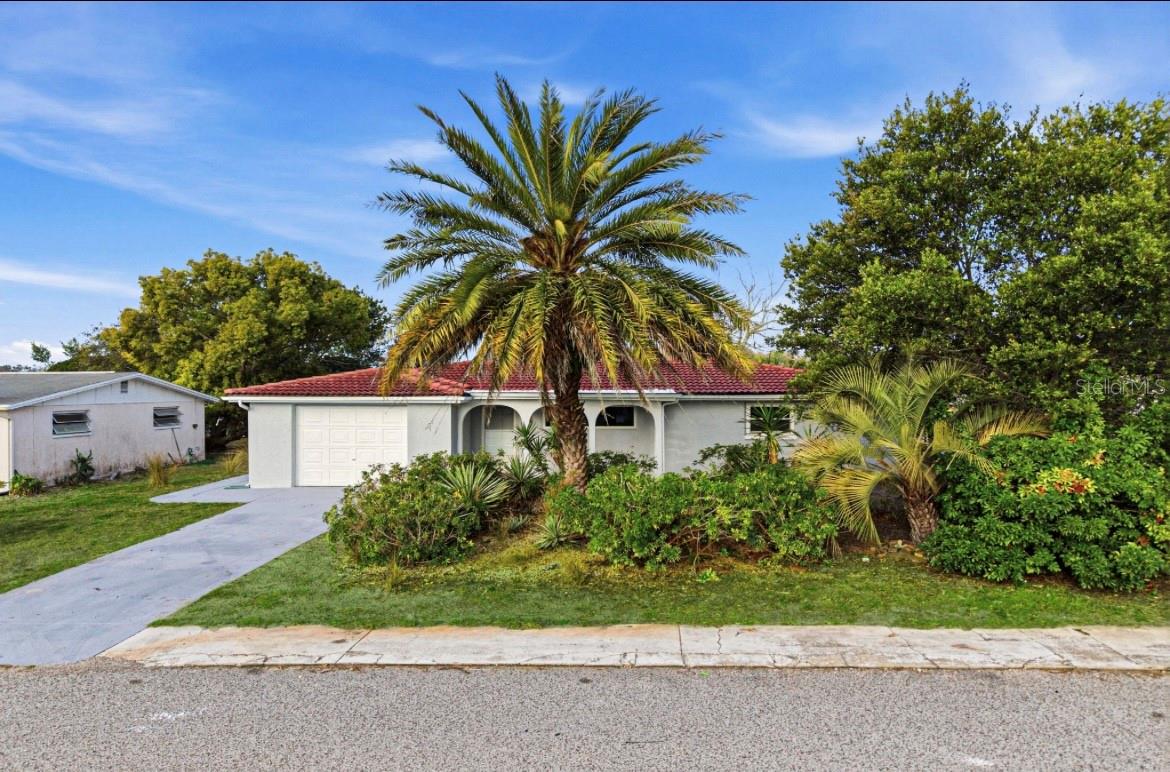 11705 Ibis Ln Property Photo 1
