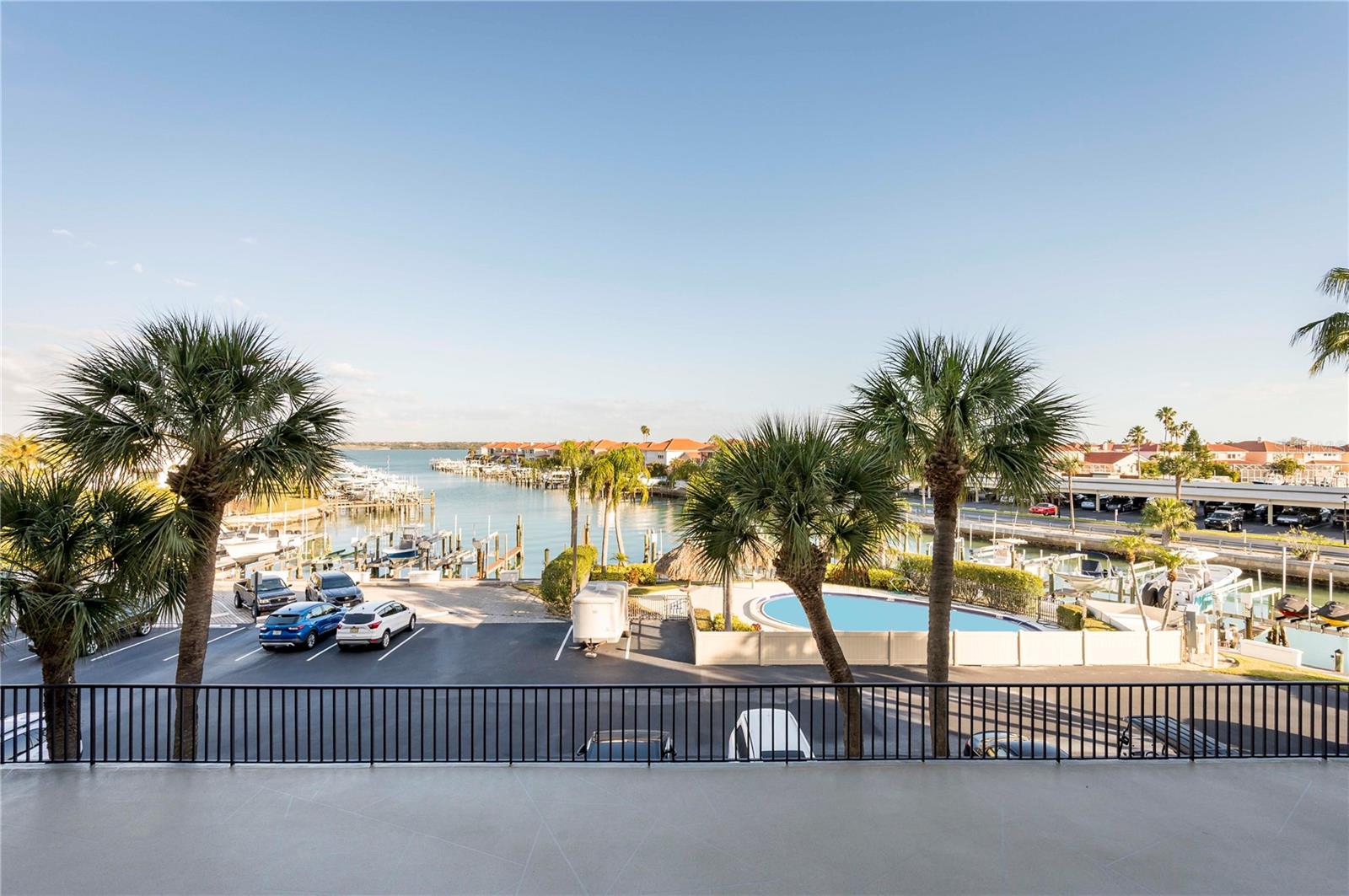 1591 Gulf Blvd #203s Property Photo 5