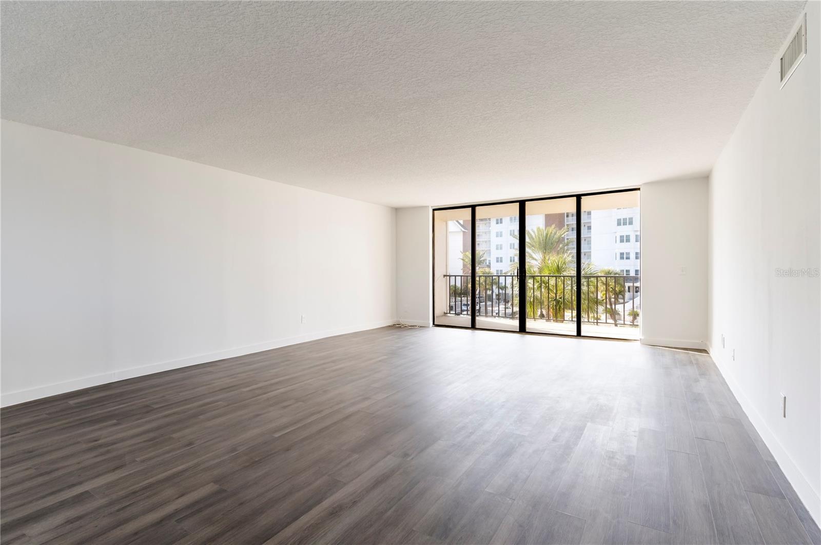 1591 Gulf Blvd #203s Property Photo 12