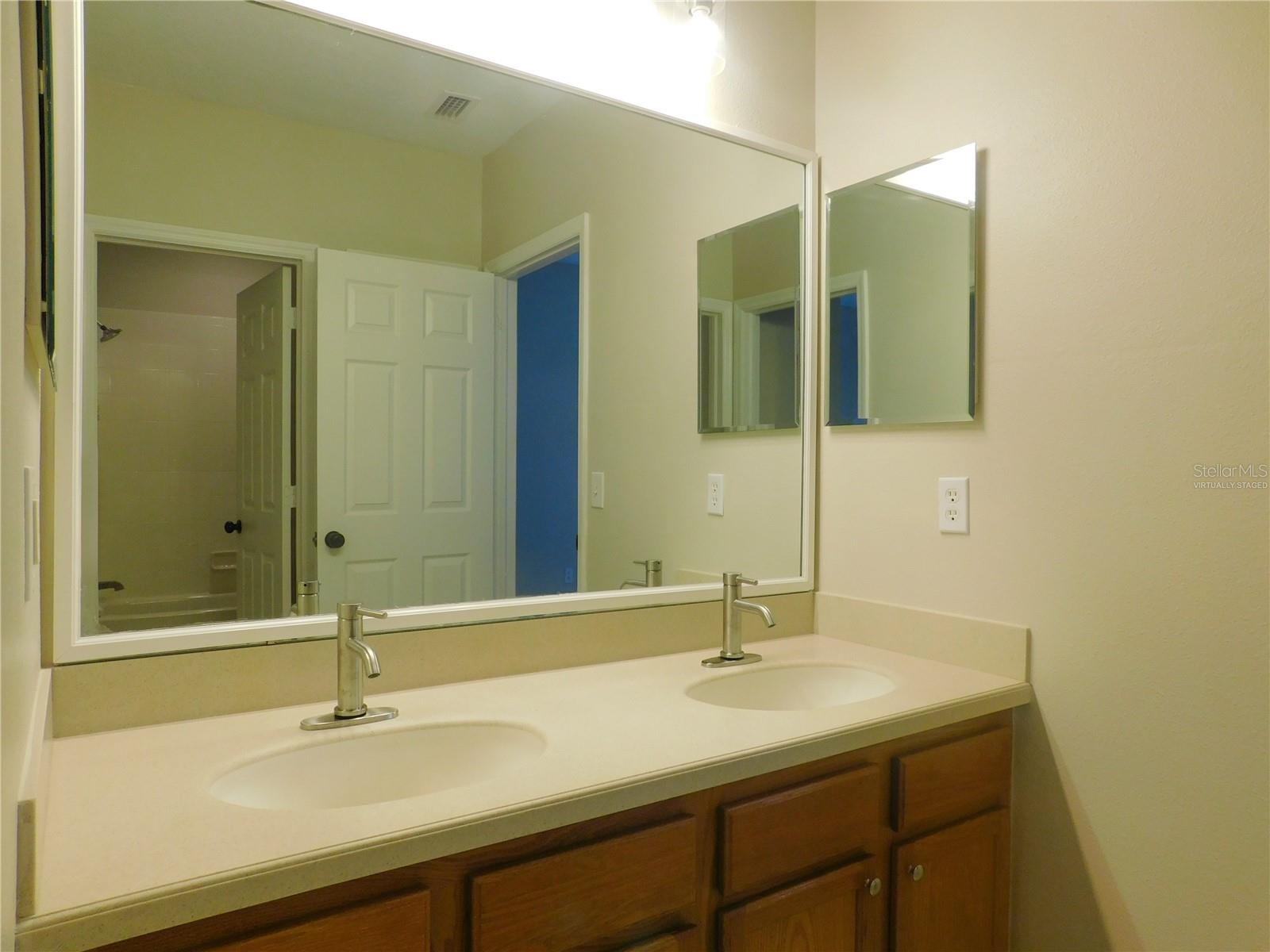 12902 Cattail Shore Ln Property Photo 35
