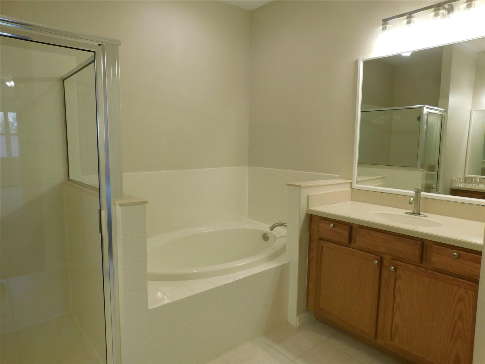 12902 Cattail Shore Ln Property Photo 40