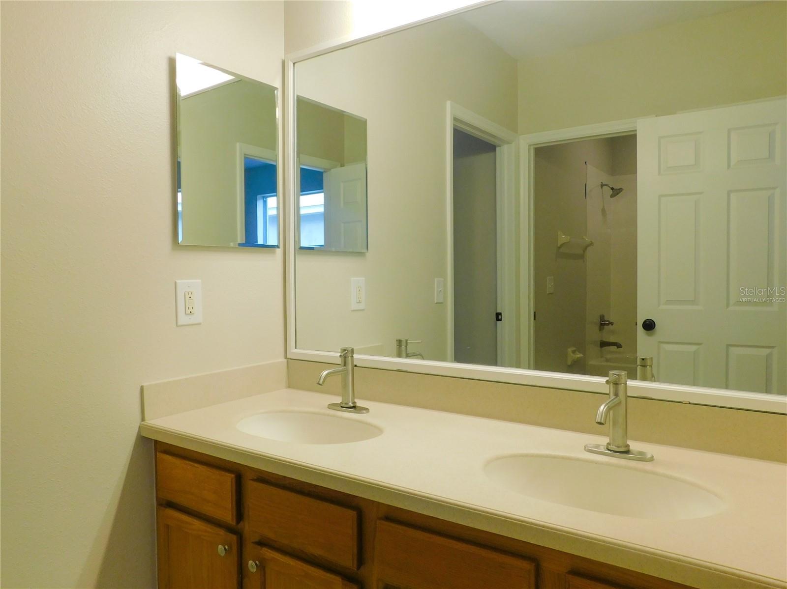 12902 Cattail Shore Ln Property Photo 42