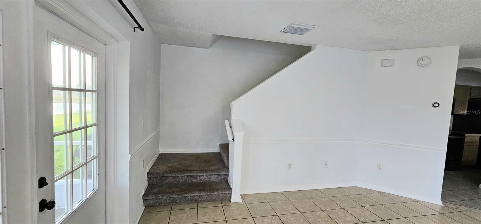 641 Kensington Lake Cir Property Photo 4