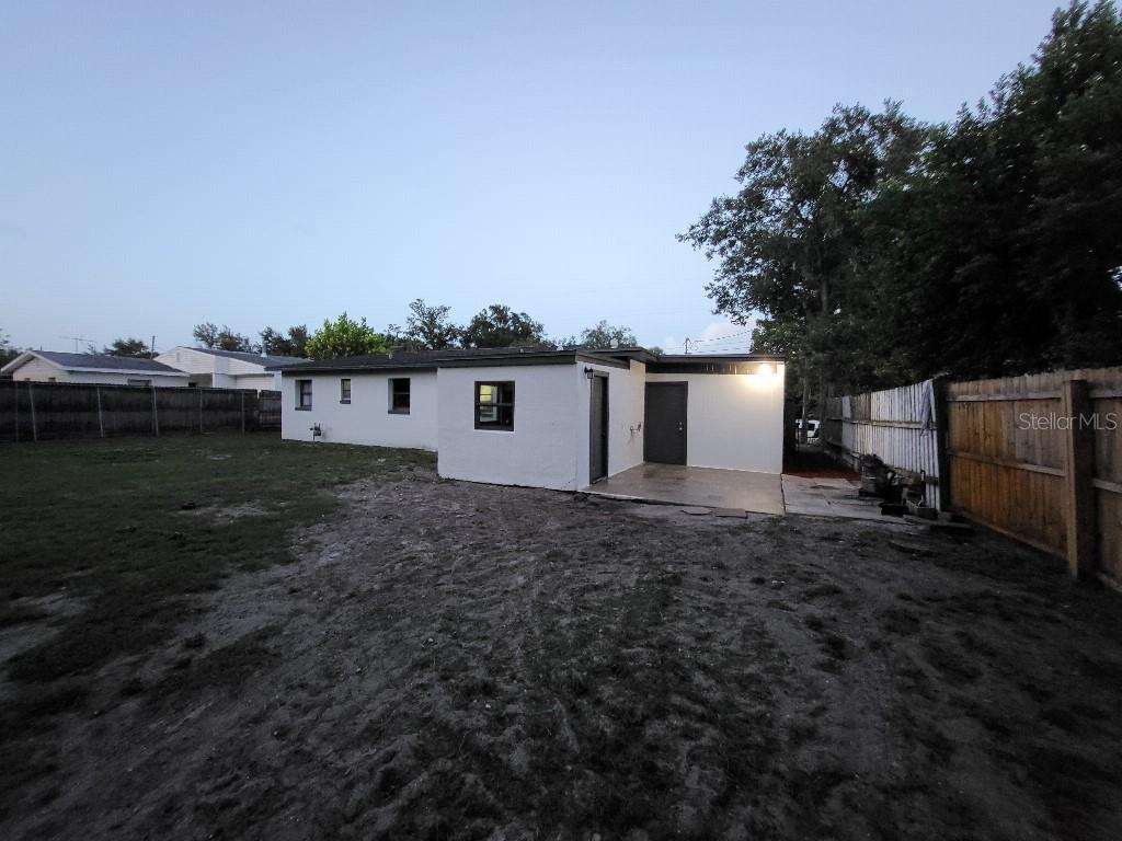 995 Emerald Dr Property Photo 7