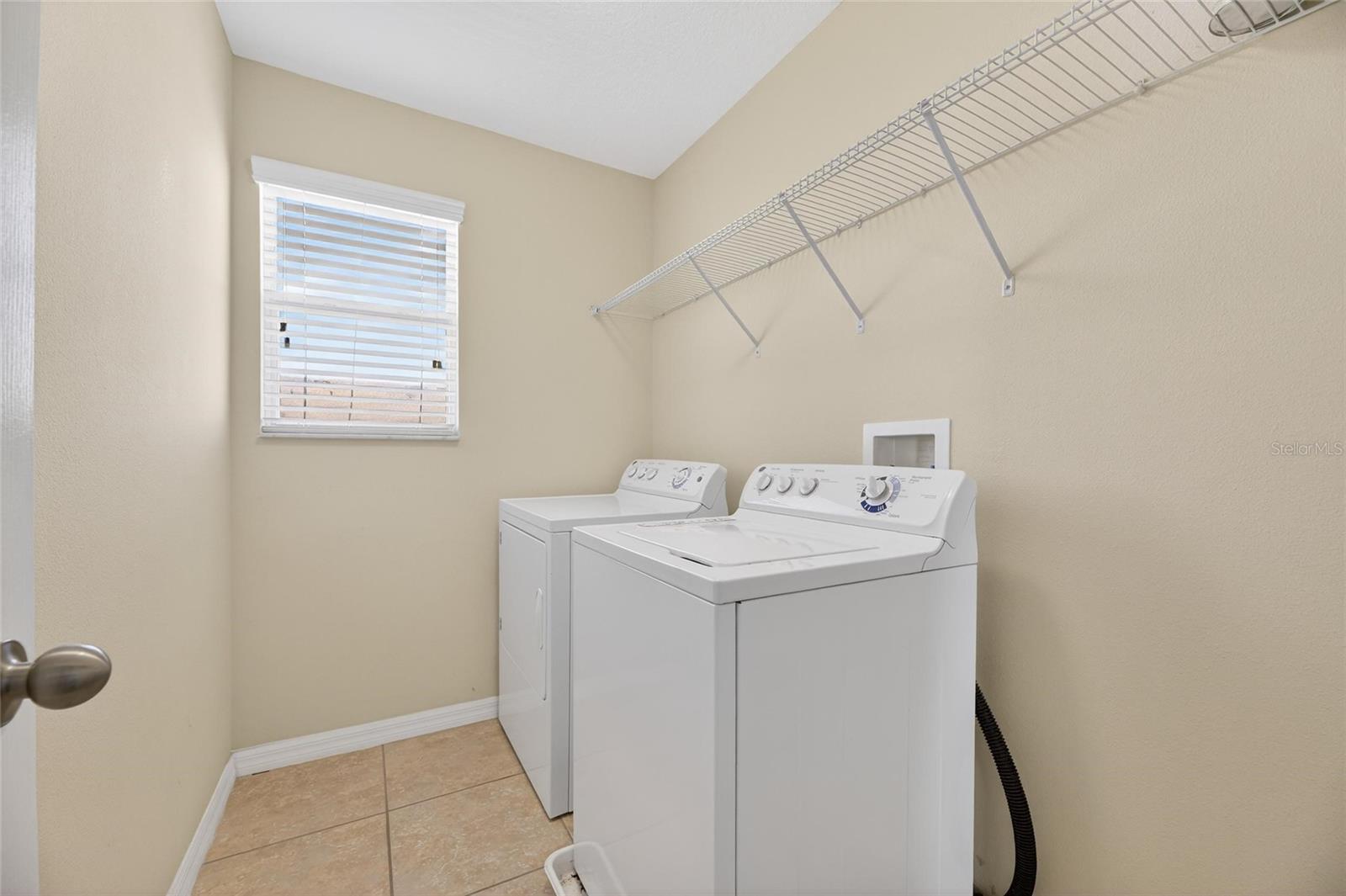 1504 Trailwater St Property Photo 36