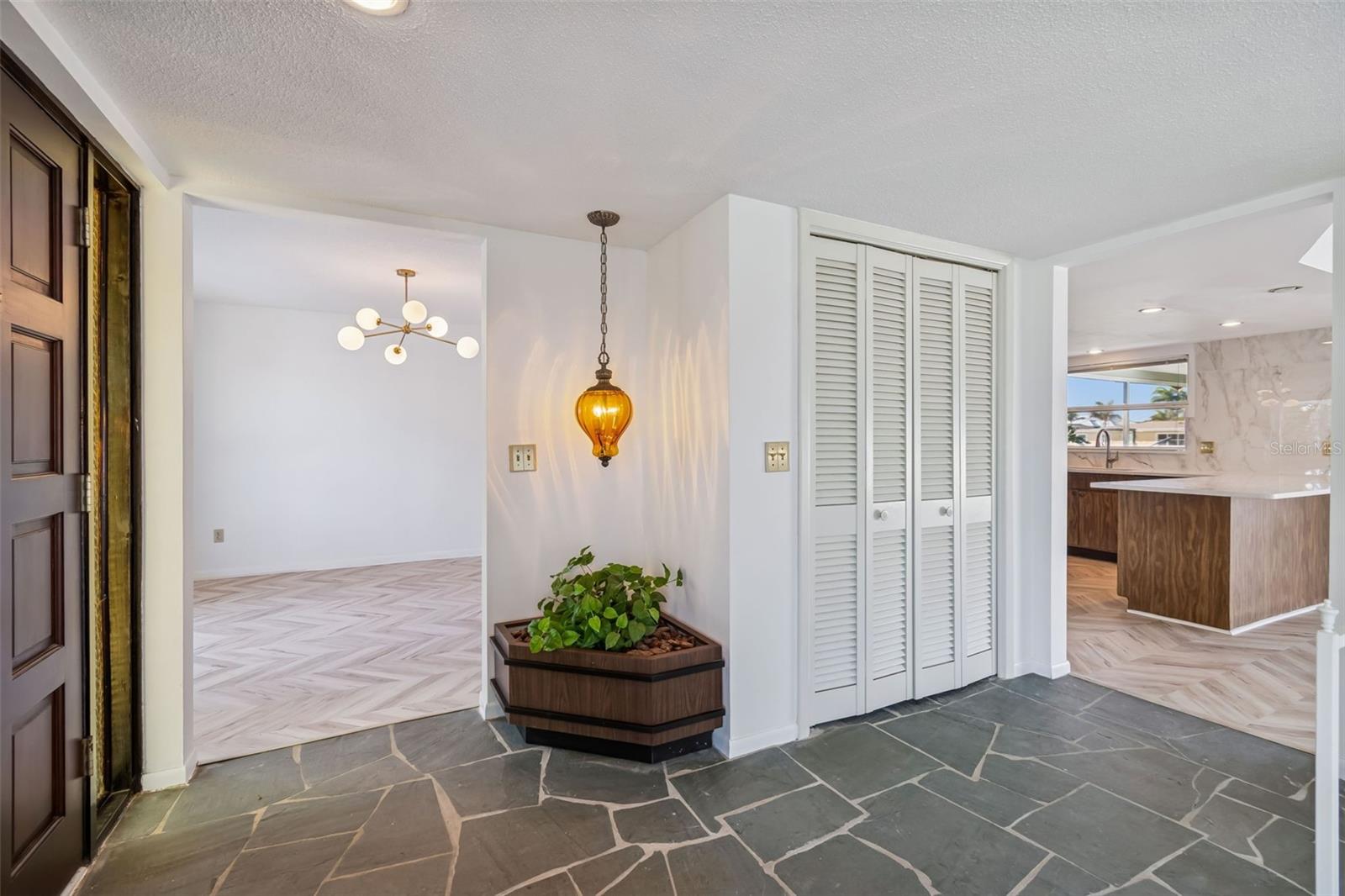 4415 Clearwater Harbor Dr N Property Photo 14