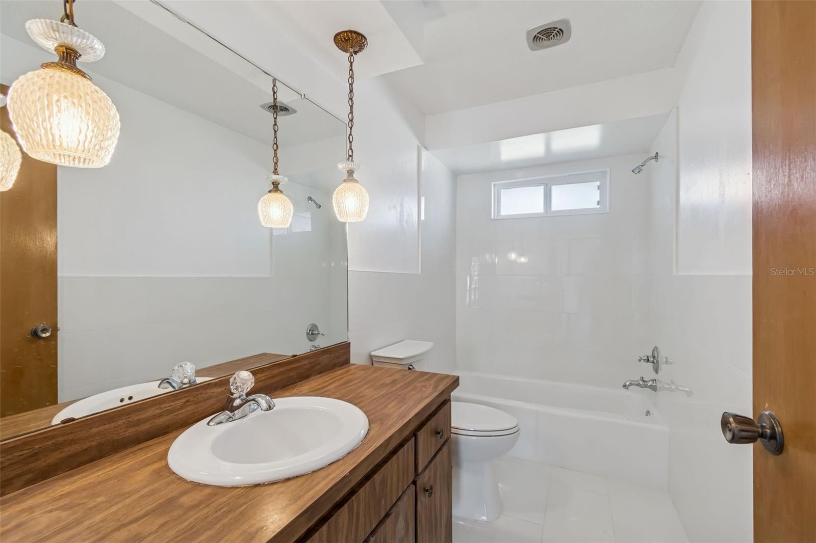 4415 Clearwater Harbor Dr N Property Photo 30
