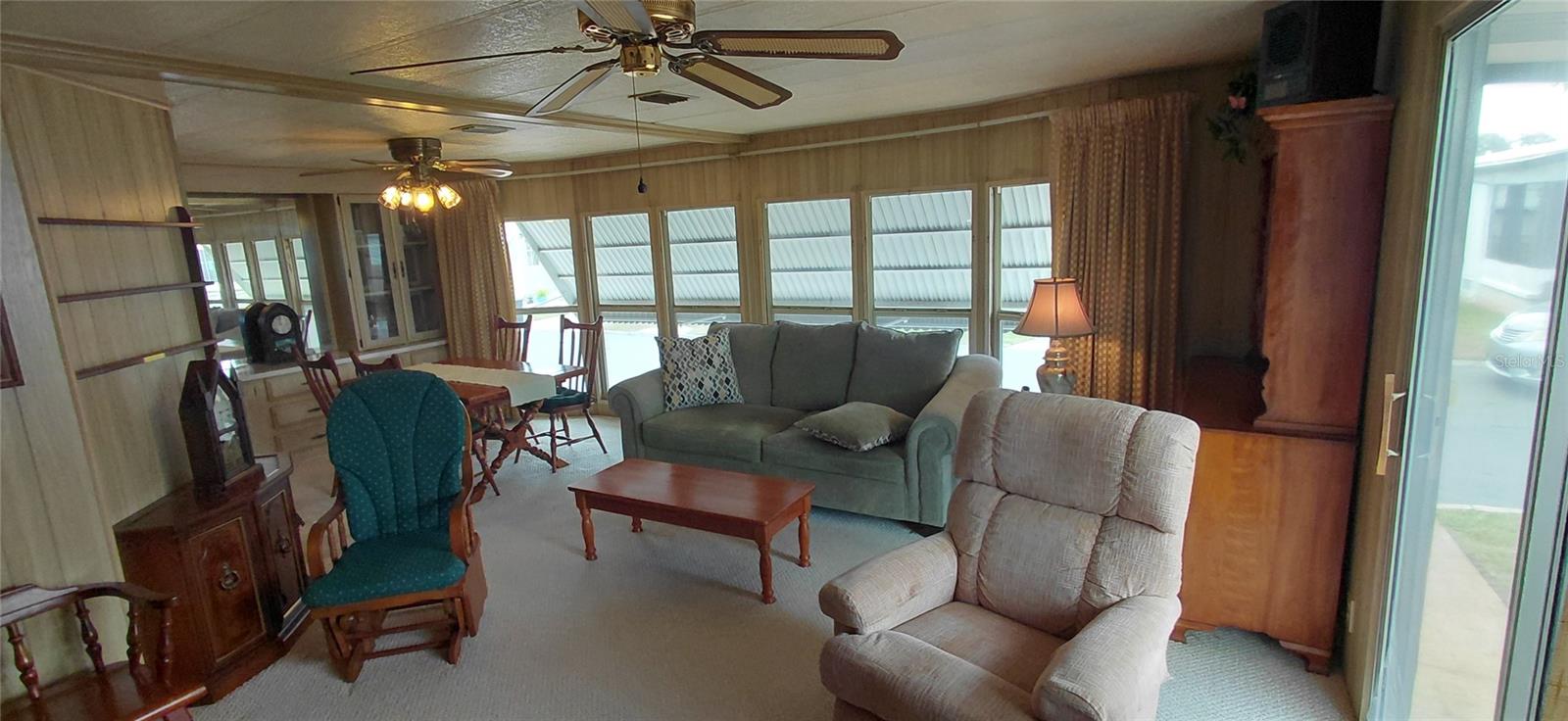 2127 Oahu Dr Property Photo 3