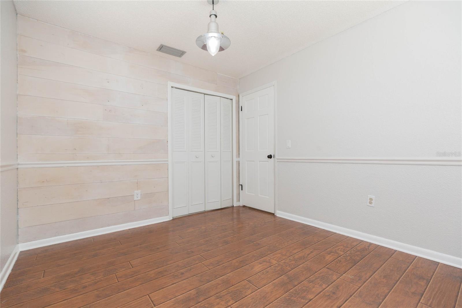 2307 Lincoln Ct Property Photo 19