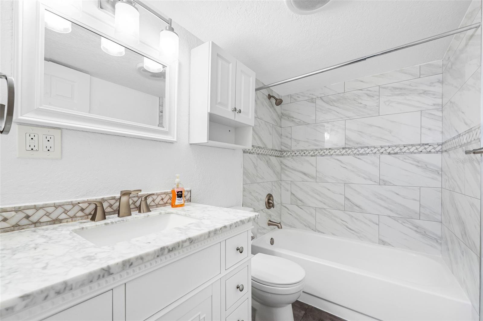 14900 Gulf Blvd #304 Property Photo 21
