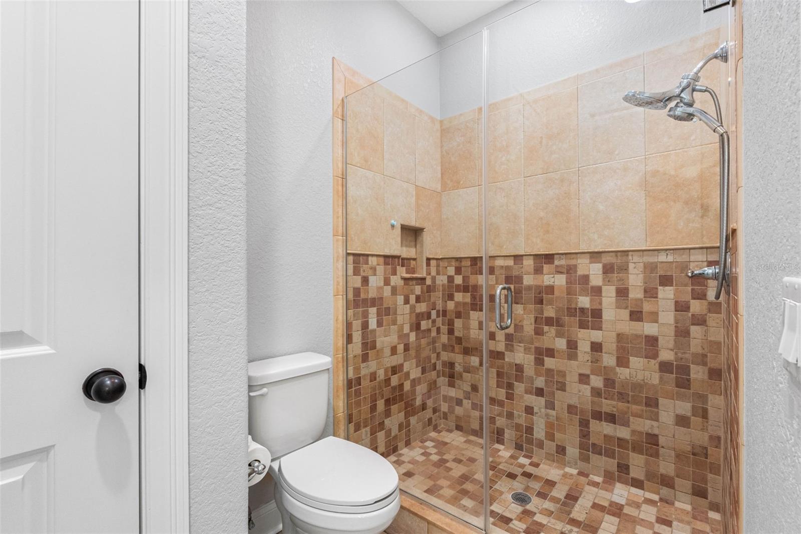 6031 Bowen Daniel Dr #105 Property Photo 28