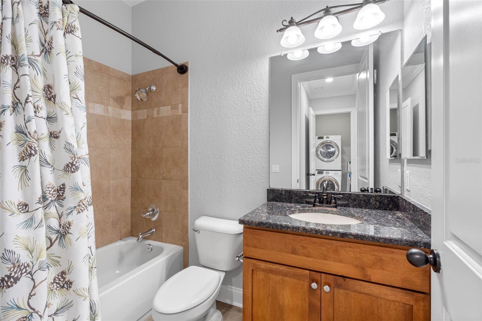 6031 Bowen Daniel Dr #105 Property Photo 31