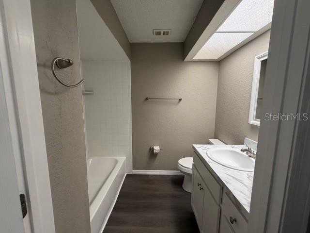 4400 Millwood Rd #e Property Photo 12