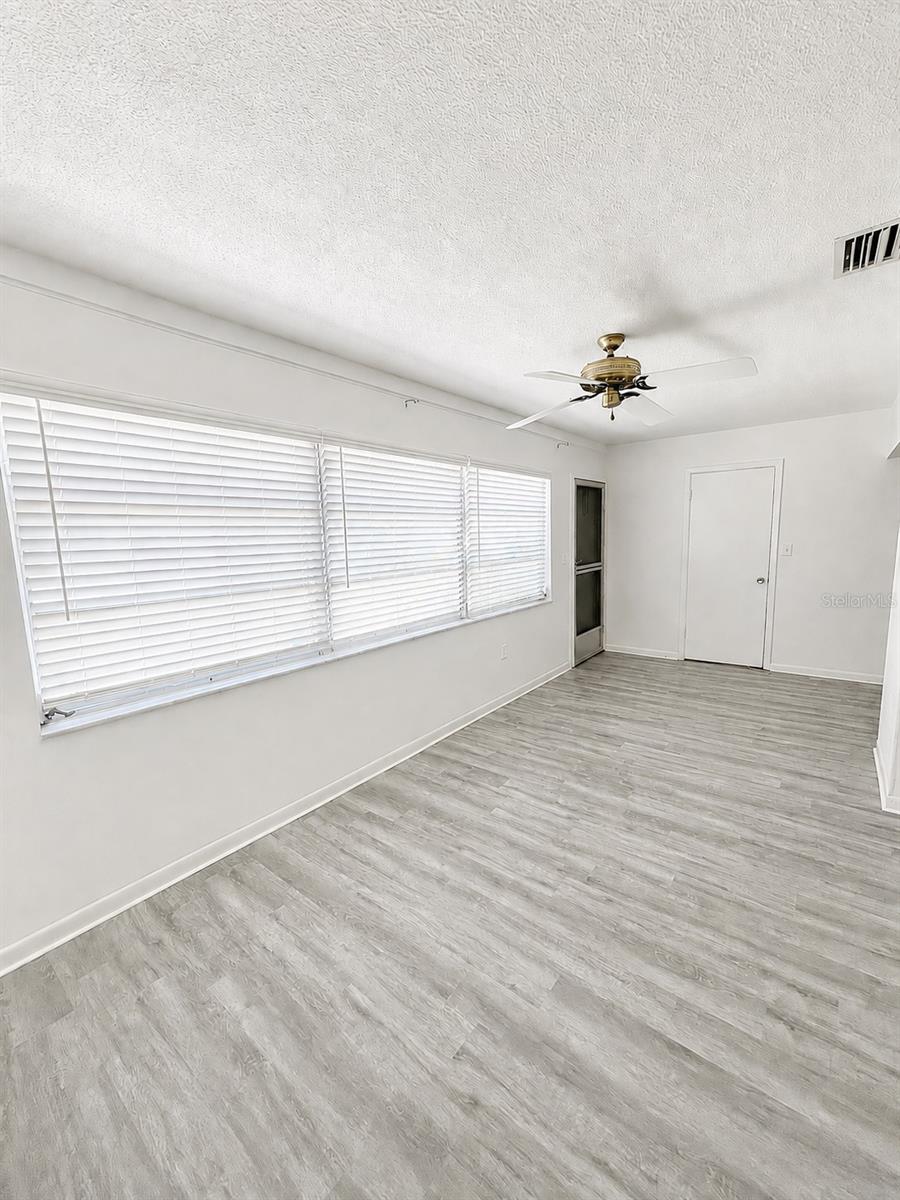 5860 38th Ave N #29 Property Photo 16