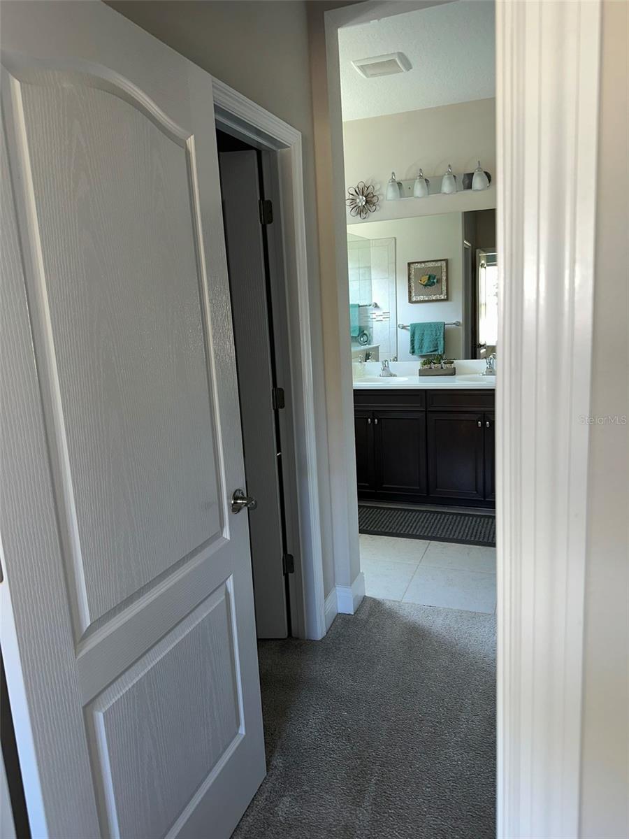 13544 Old Creek Ct Property Photo 28