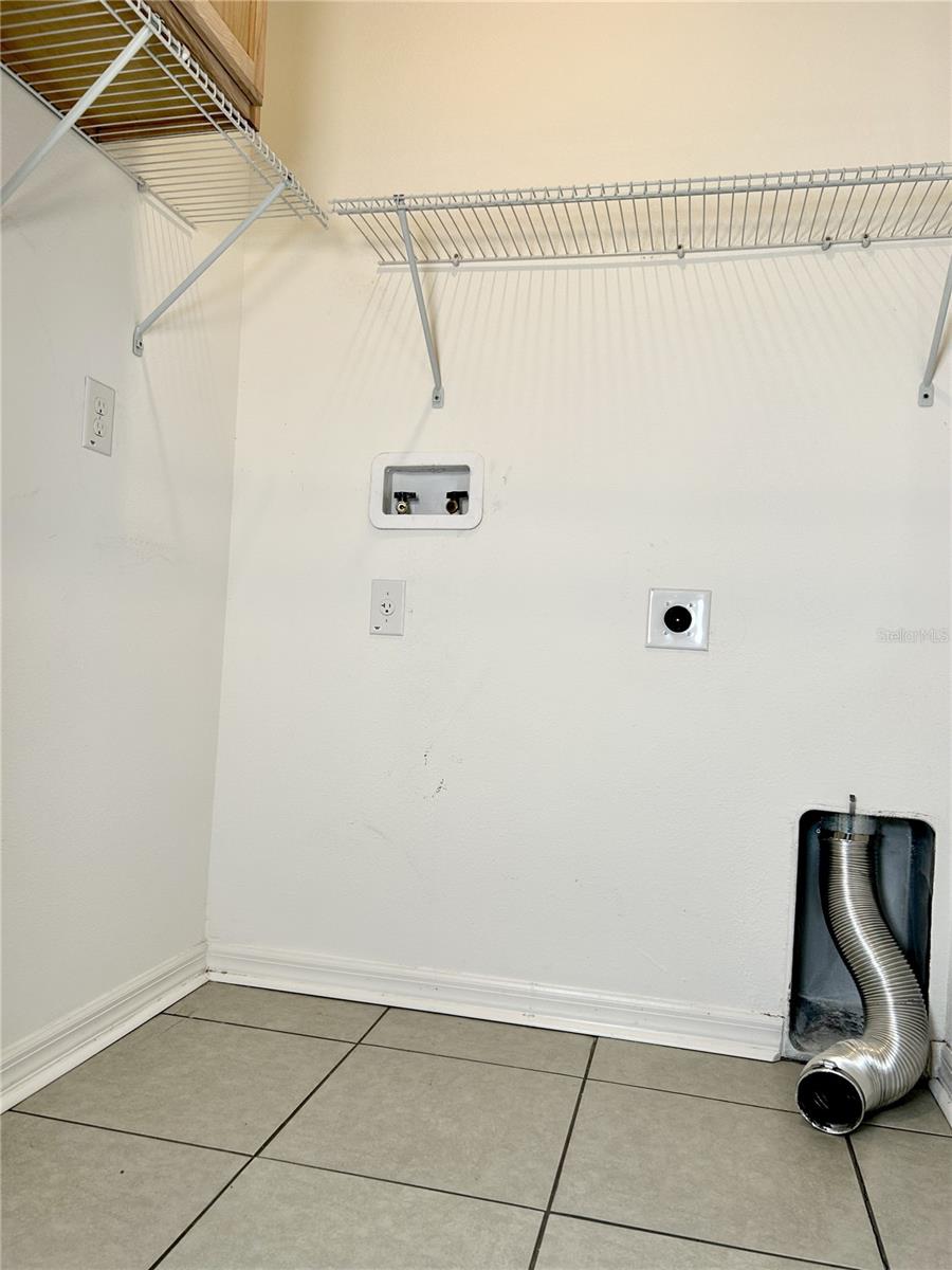 4096 Thunderbird Ave Property Photo 17
