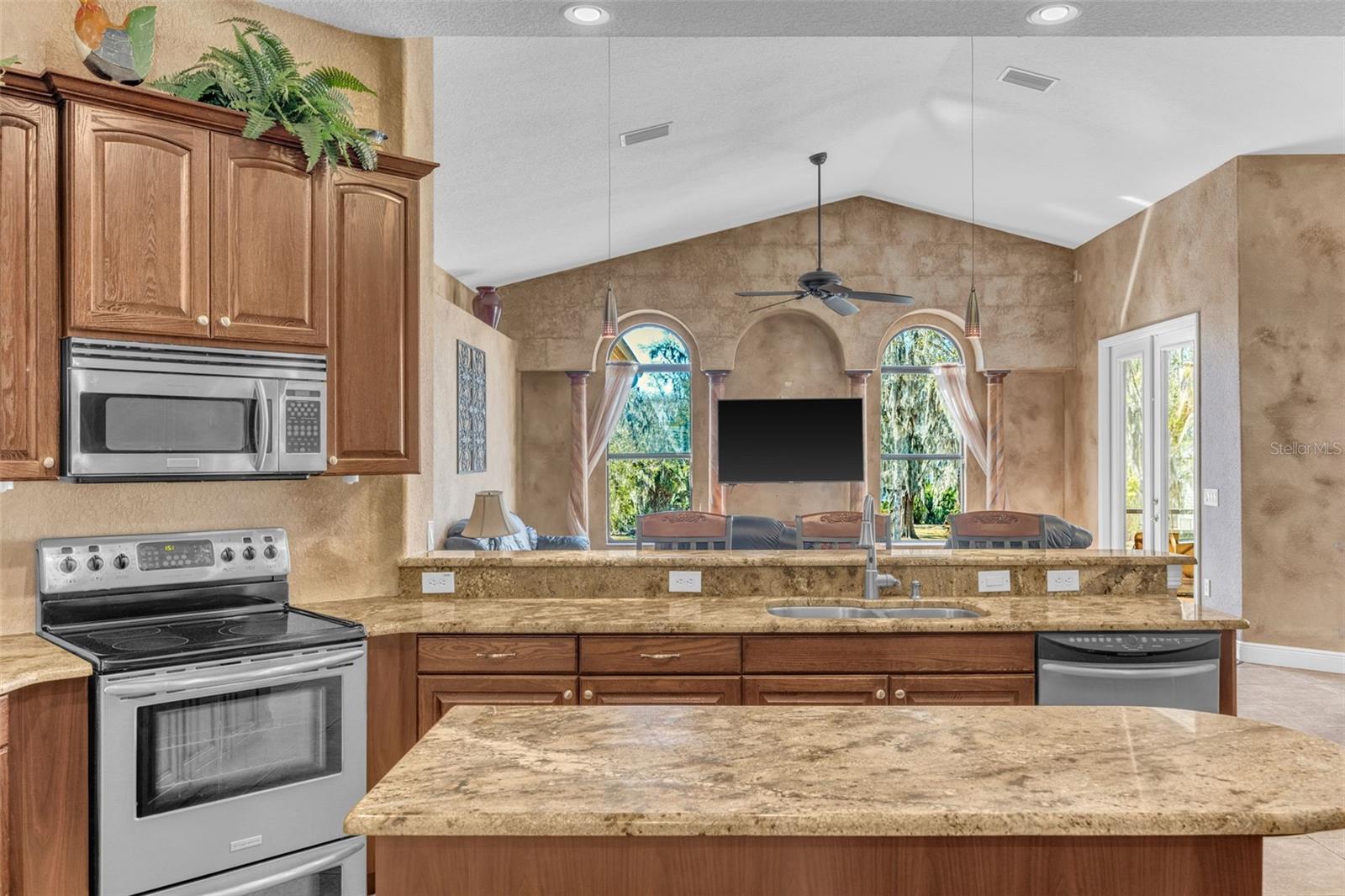 13101 Shadow Run Blvd Property Photo 33