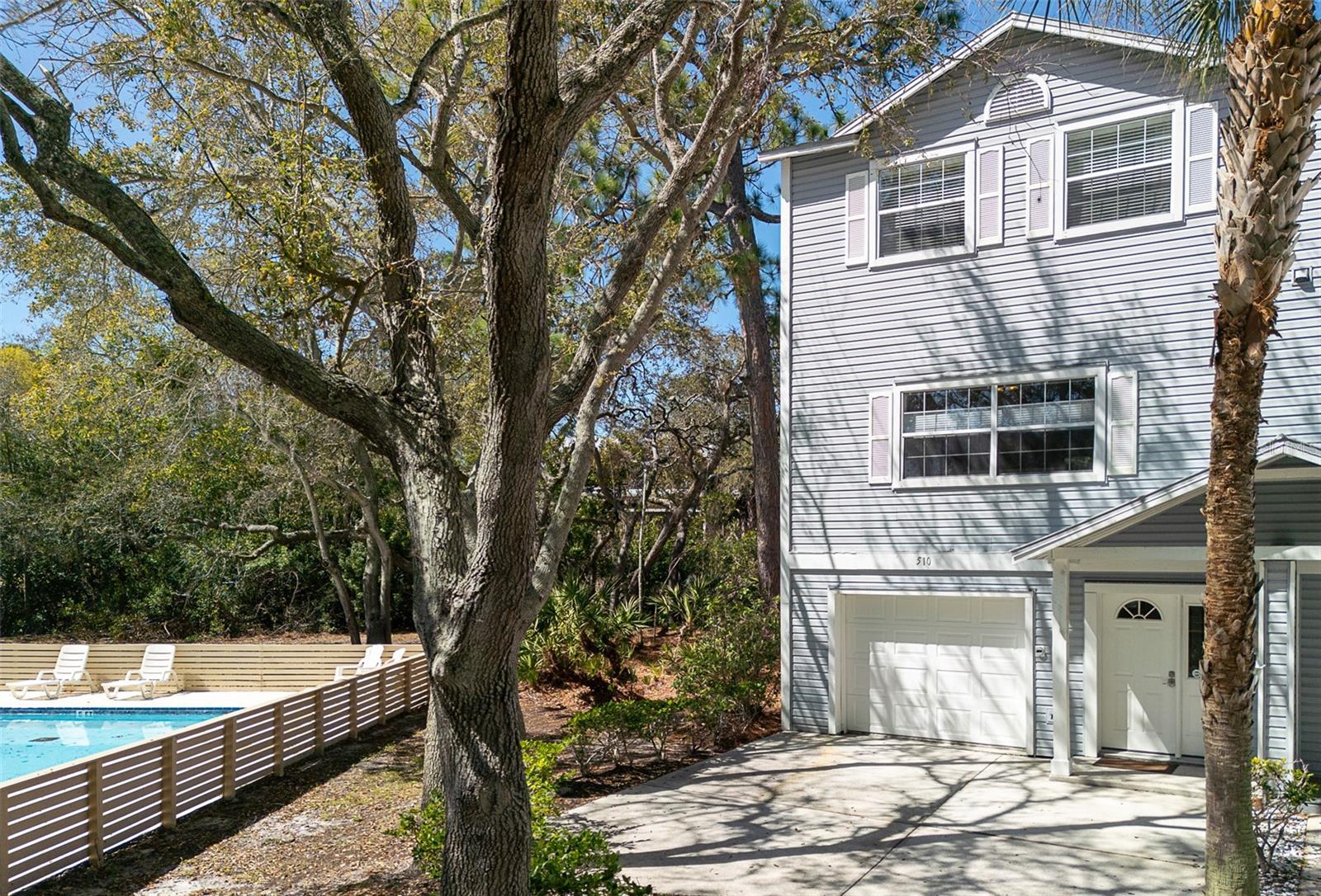 510 RYANS WOODS LN Property Photo 1