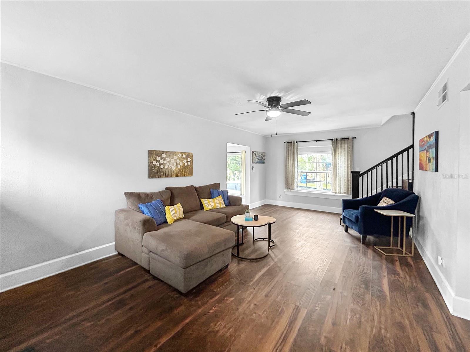 TB8481729 Property Photo 34