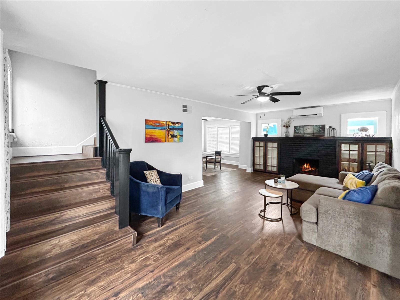 TB8481729 Property Photo 36