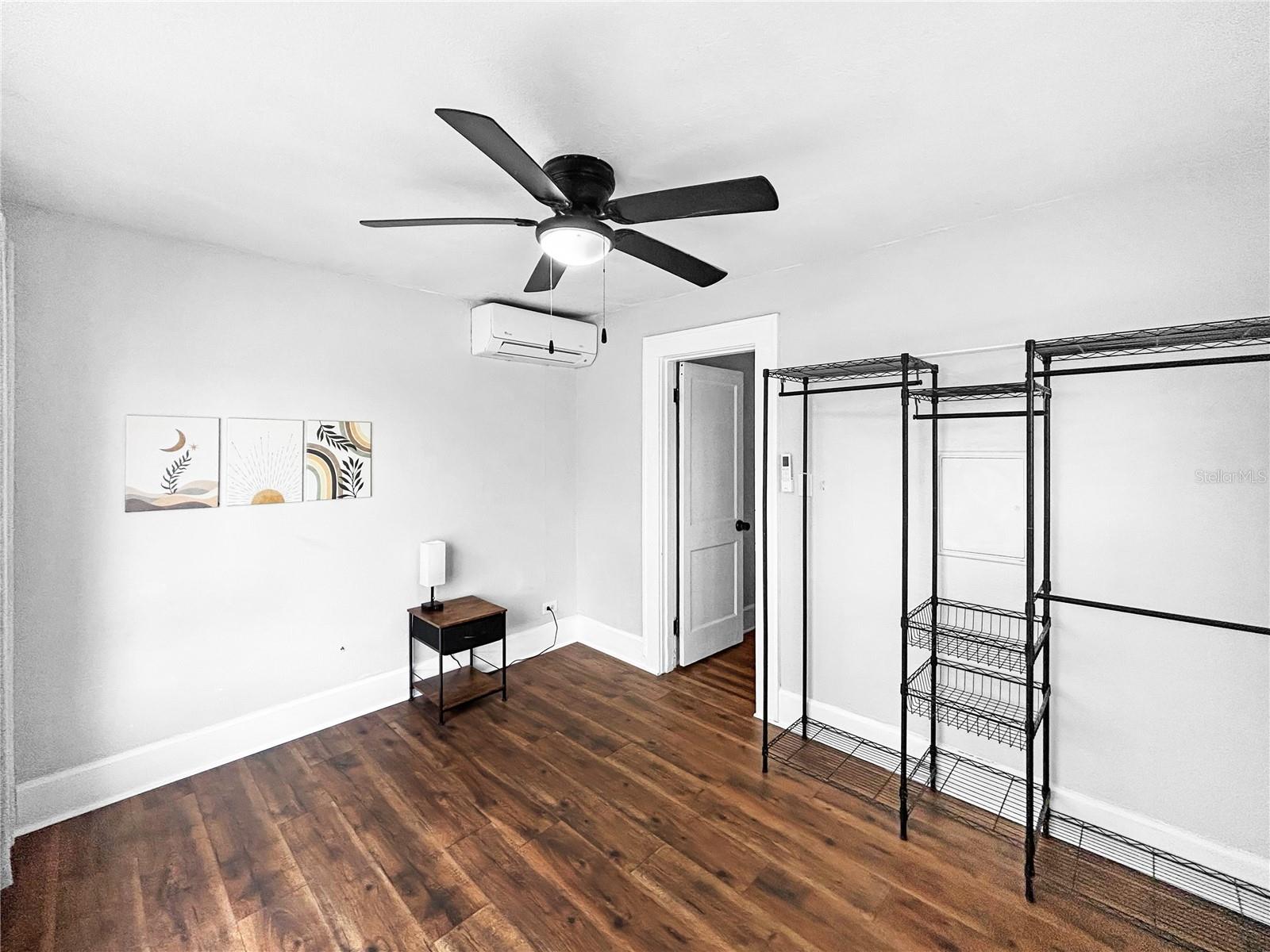 TB8481729 Property Photo 51
