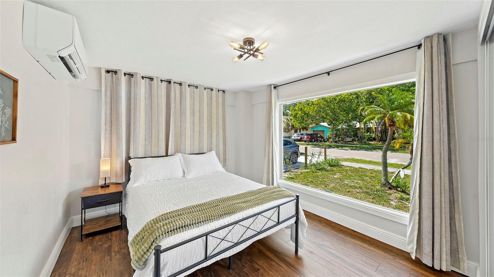 TB8481729 Property Photo 55