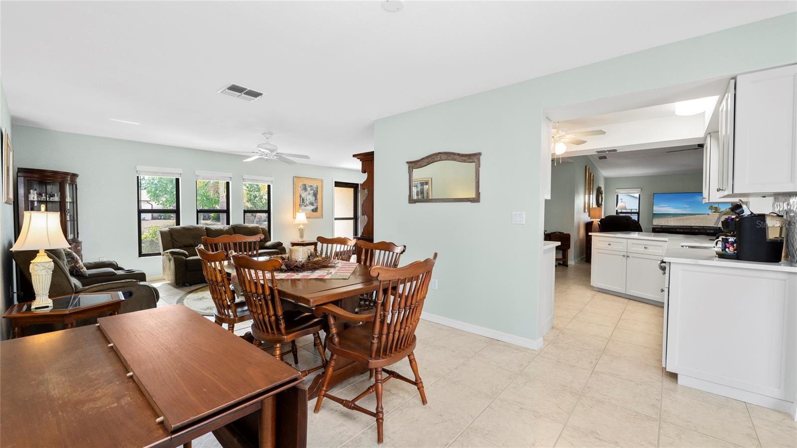 27248 San Marino Dr Property Photo 34