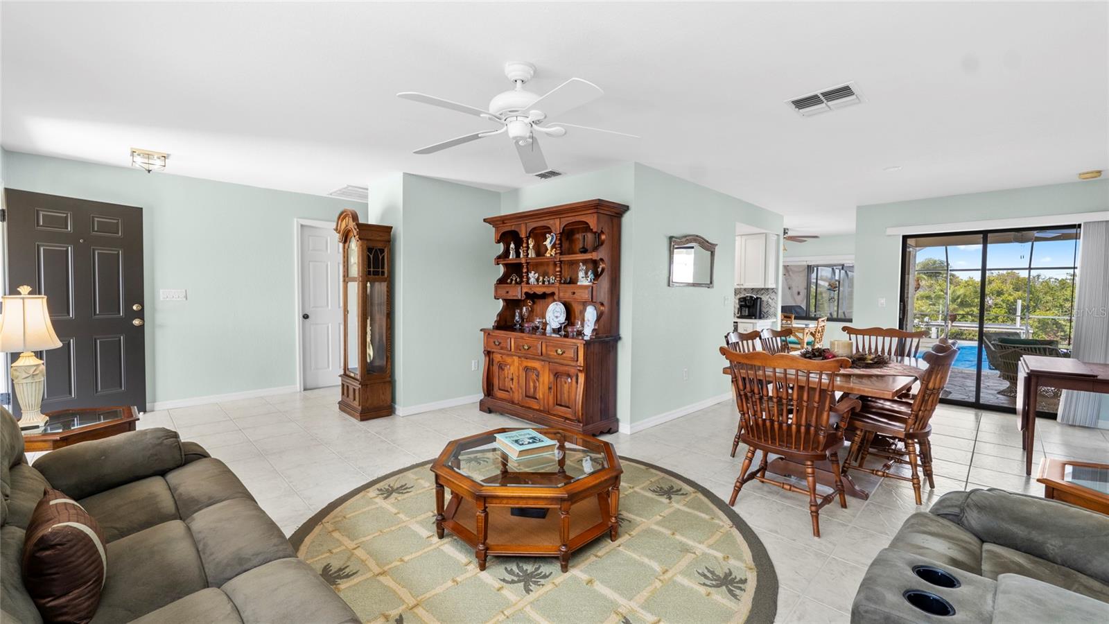 27248 San Marino Dr Property Photo 48
