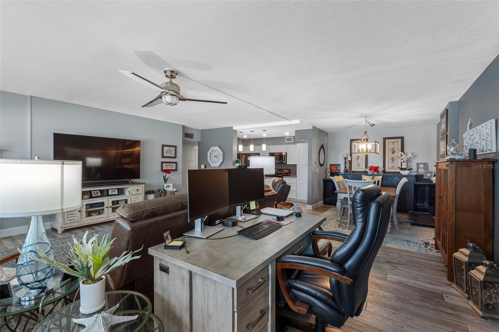 17400 Gulf Blvd #i3 Property Photo 9
