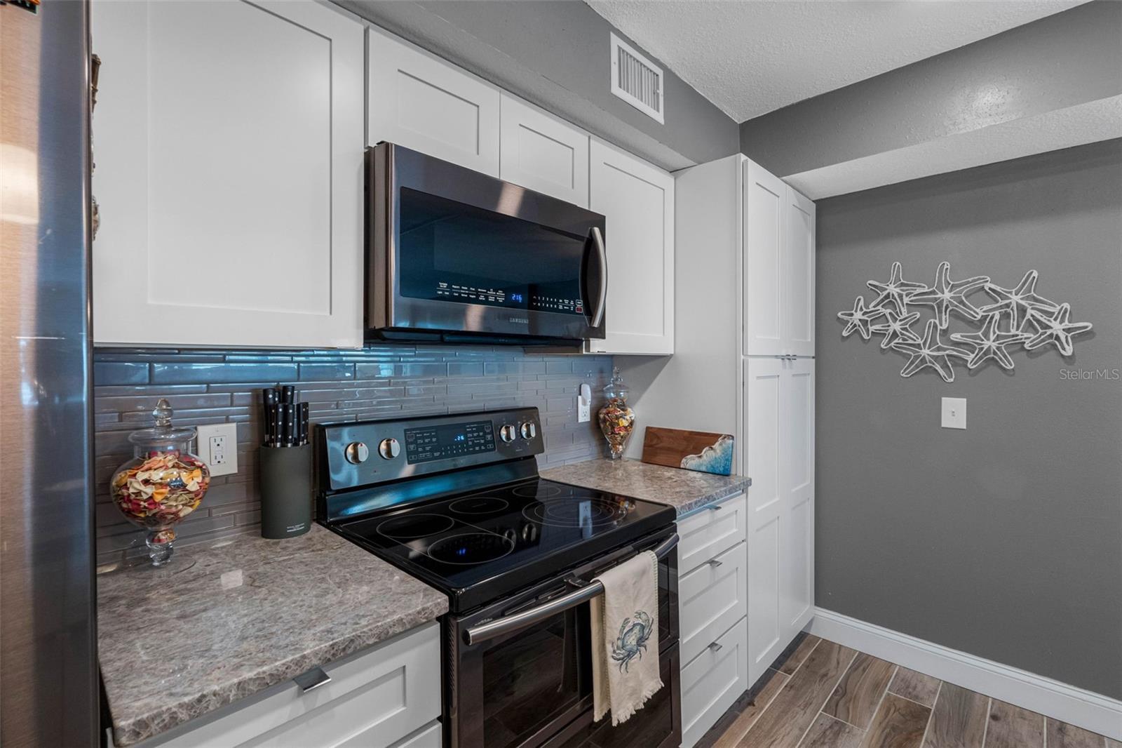 17400 Gulf Blvd #i3 Property Photo 14