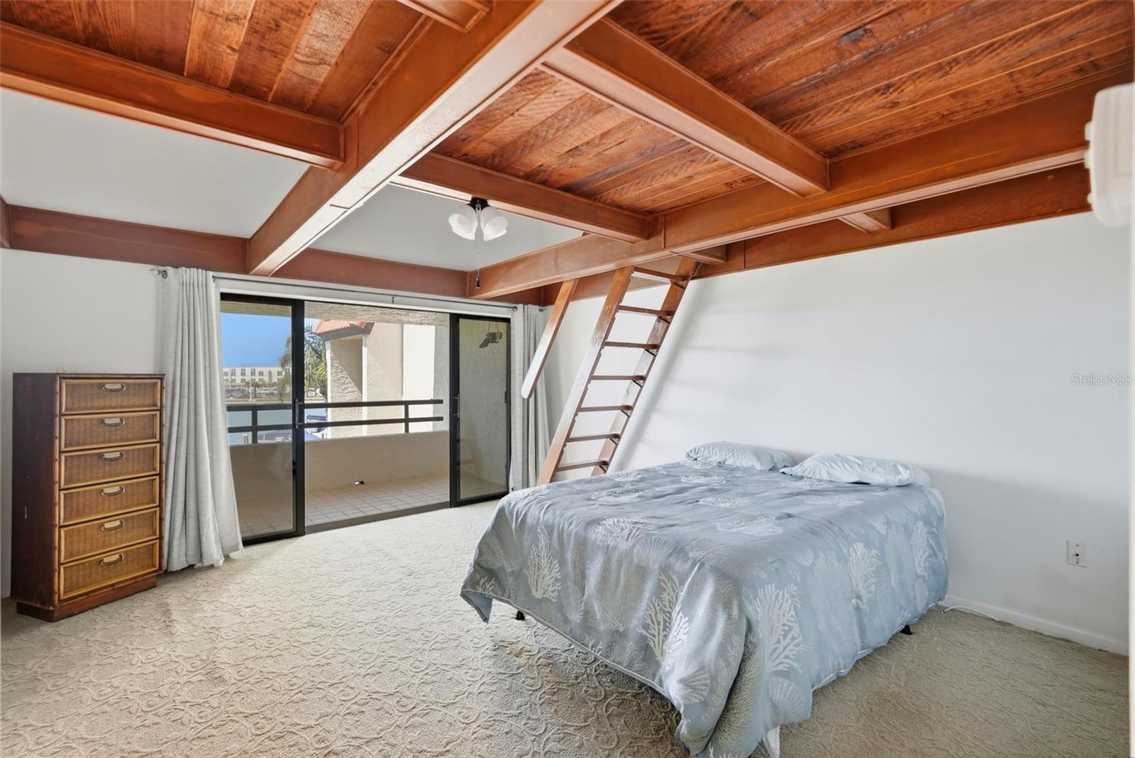 128 1st Street E. #102 Property Photo 29