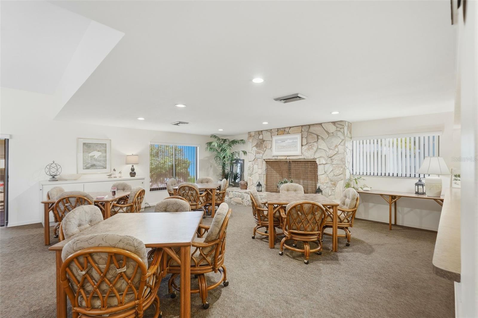 128 1st Street E. #102 Property Photo 63